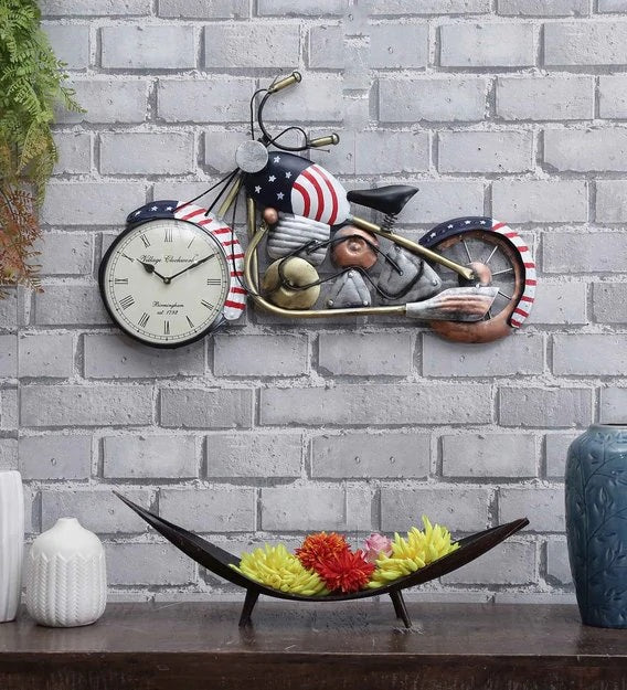 US Bike Metal Wall Art with Clock – motorcycle clock on a brick-effect wall